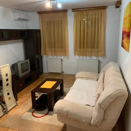 Apartman Sunce بييلينا